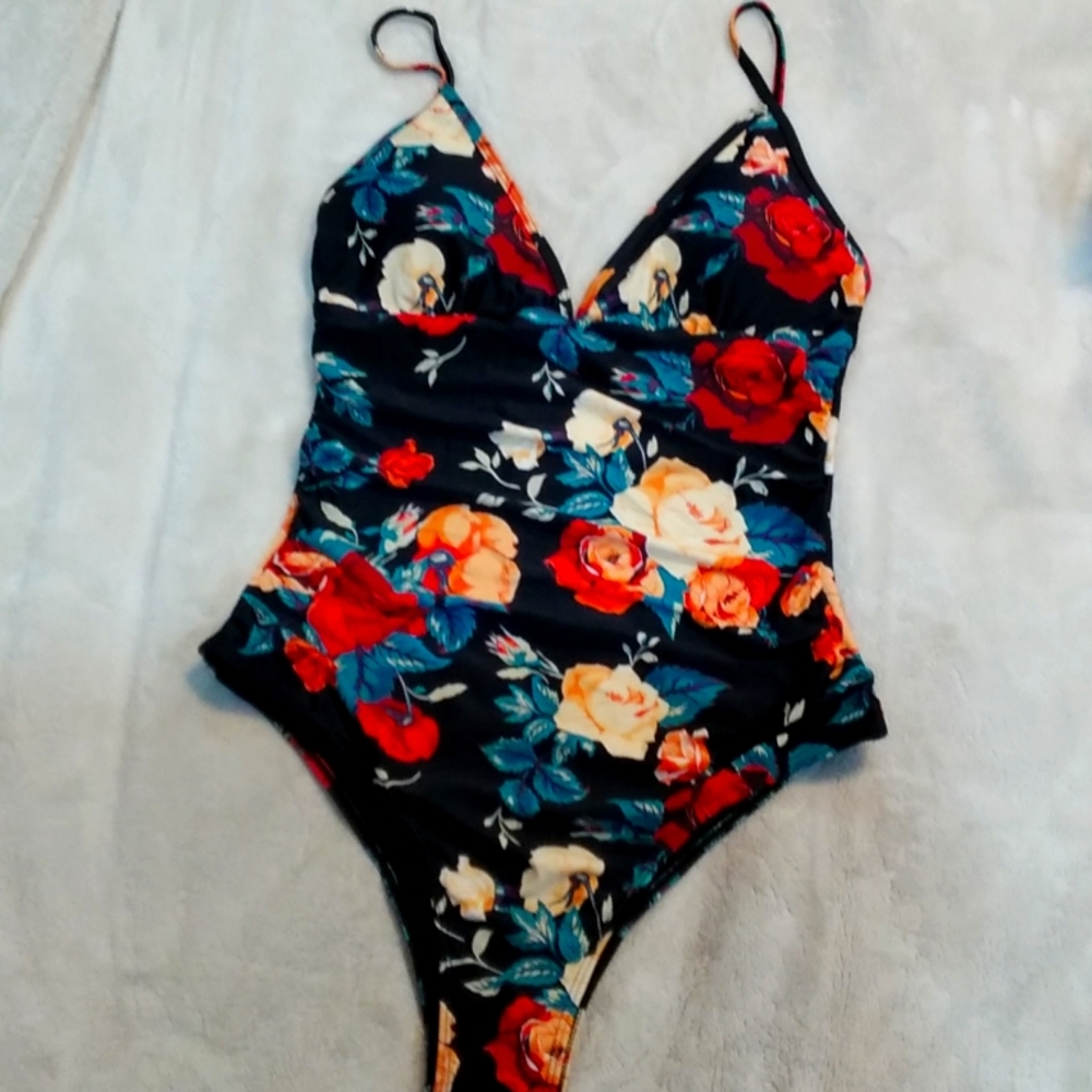 One piece swimsuit
